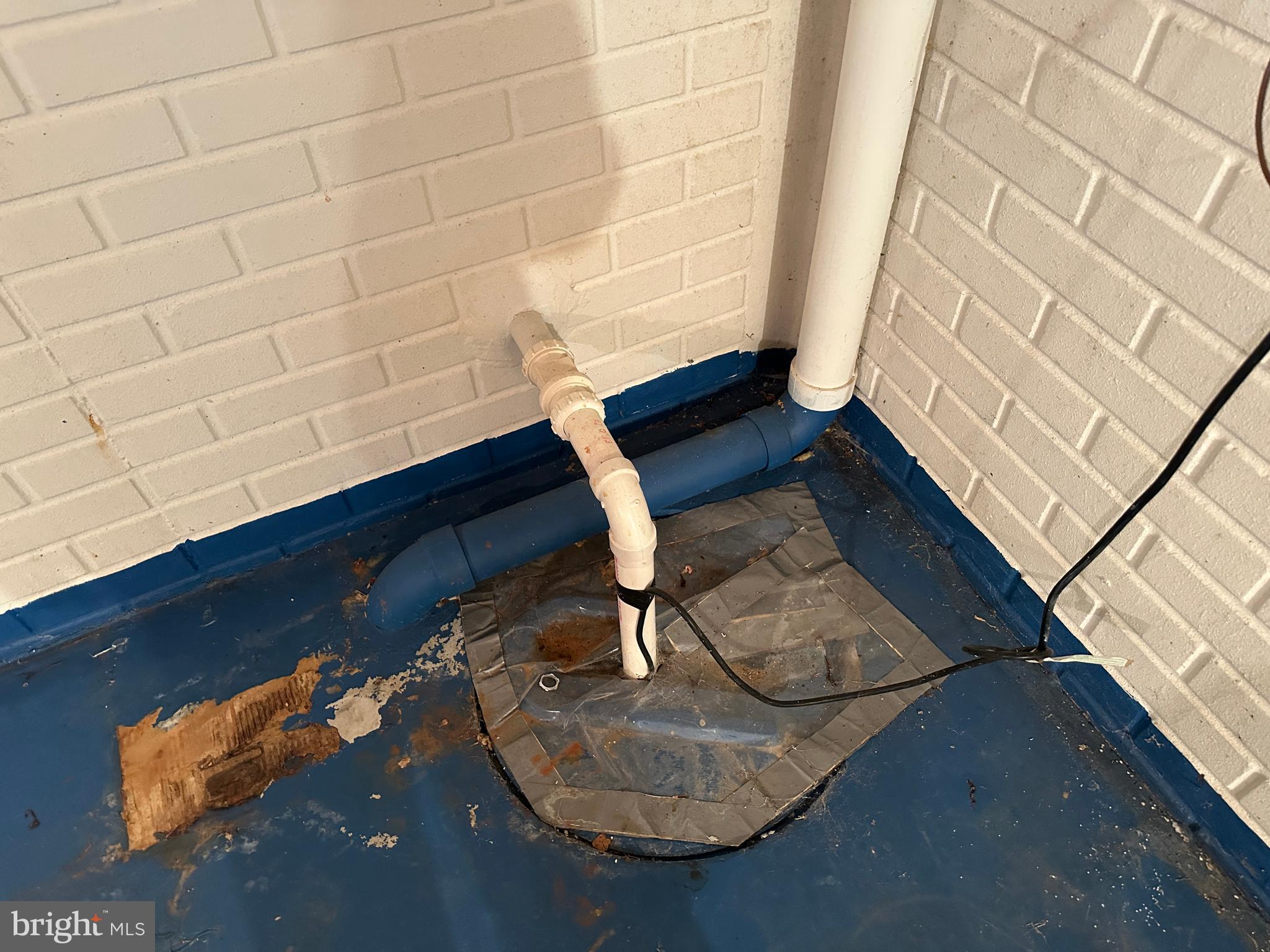 PENN NATIONAL ESTATES - Residential