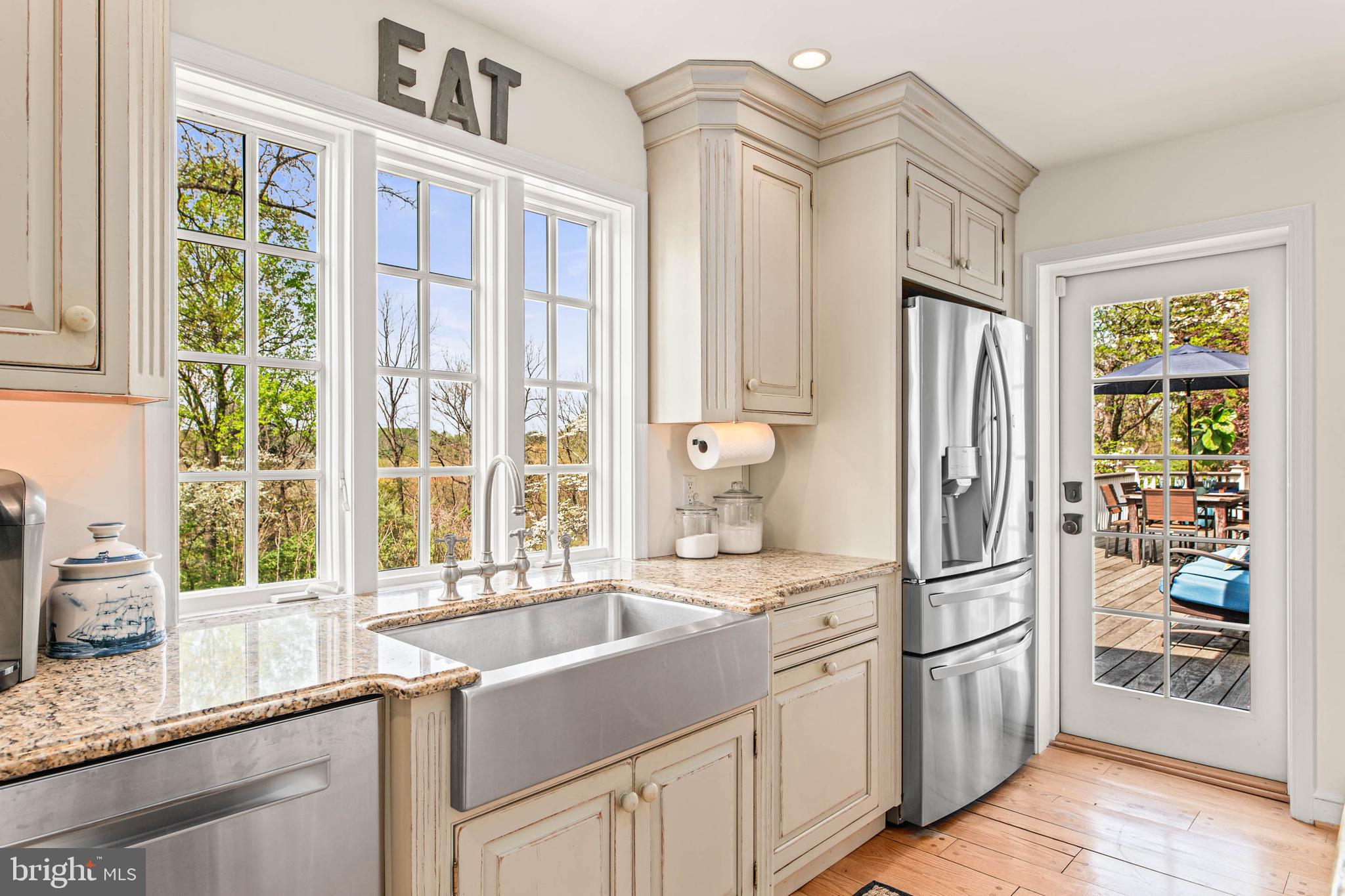 RADNOR HUNT - Residential