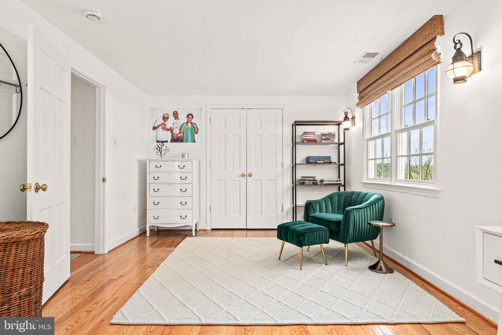 RADNOR HUNT - Residential