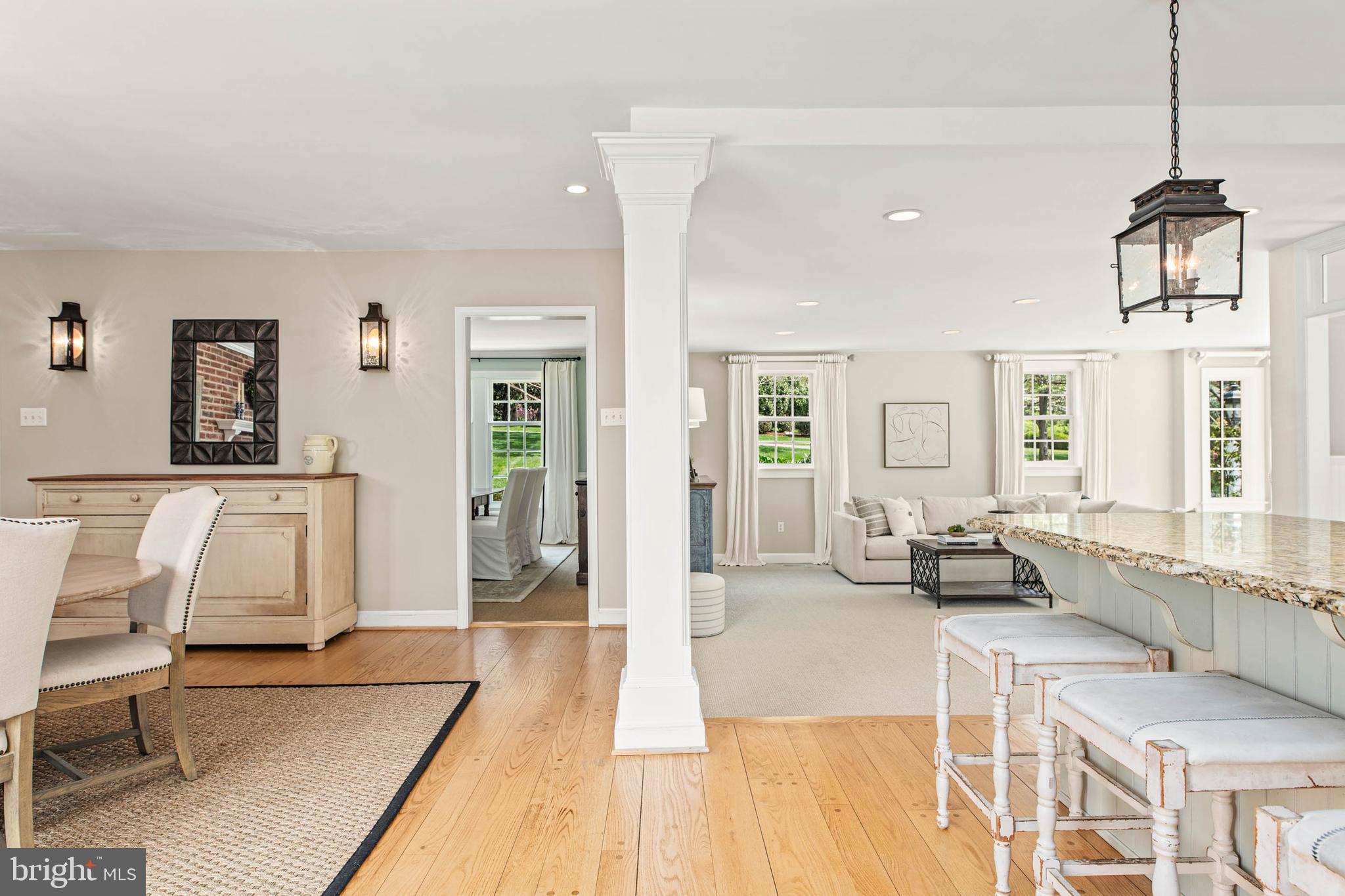 RADNOR HUNT - Residential