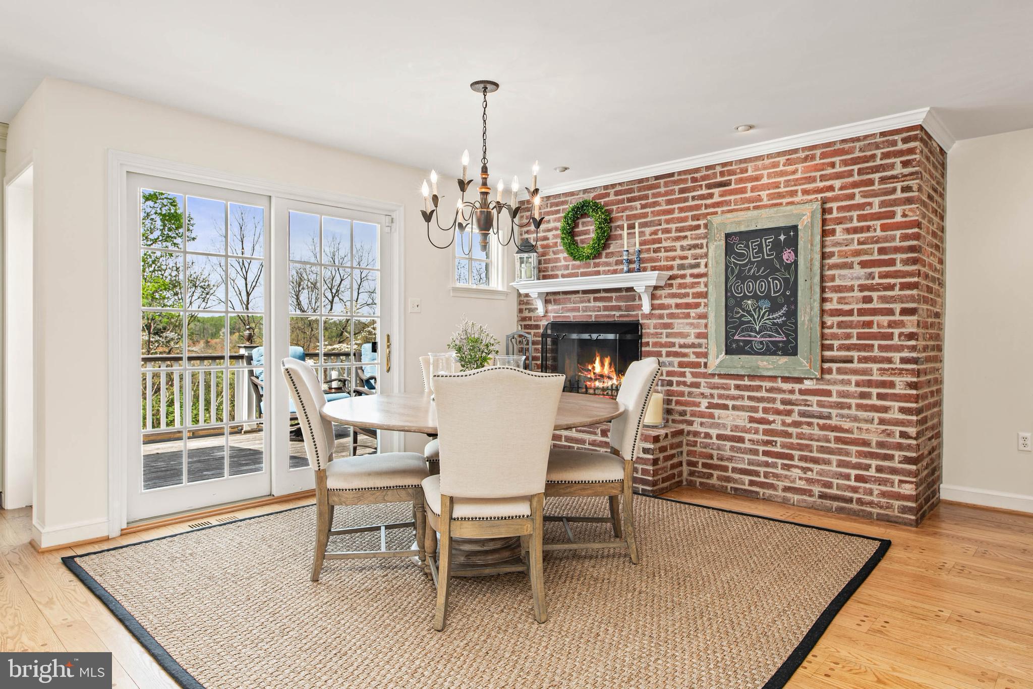 RADNOR HUNT - Residential