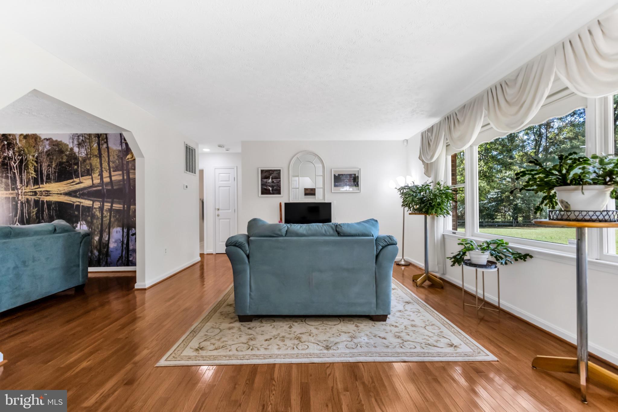 37995 MOHAWK DRIVE