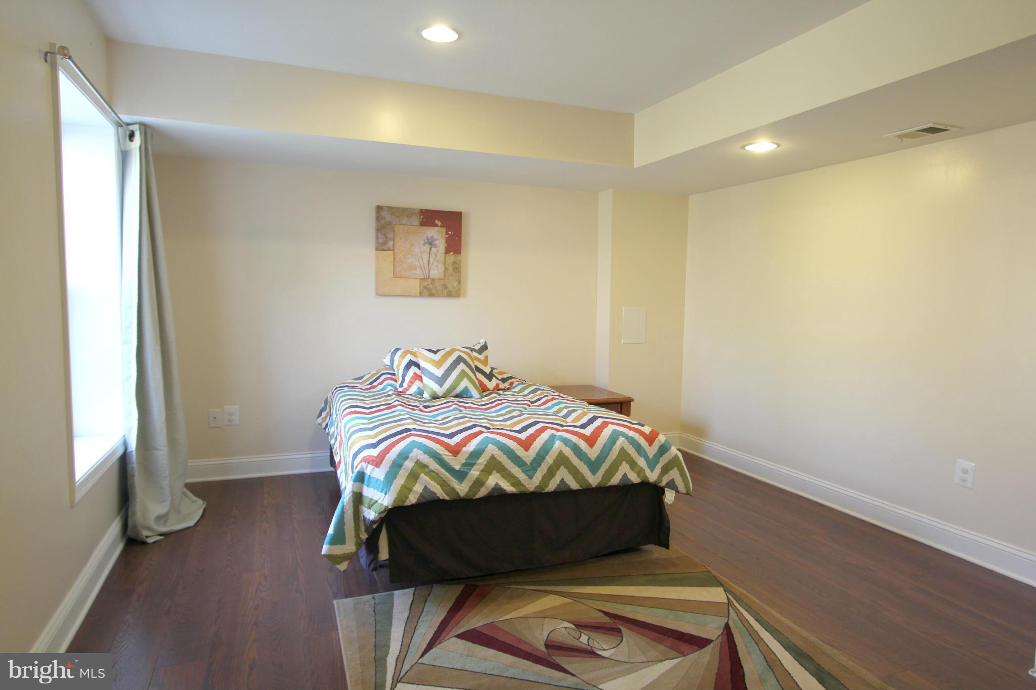 DAHLIA PARK OF WILDEWOOD - Residential Lease