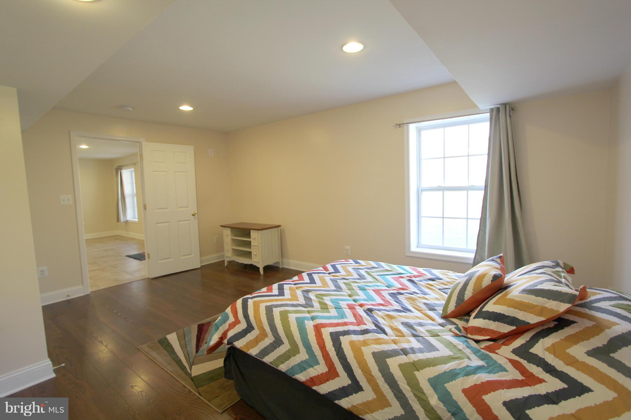 DAHLIA PARK OF WILDEWOOD - Residential Lease