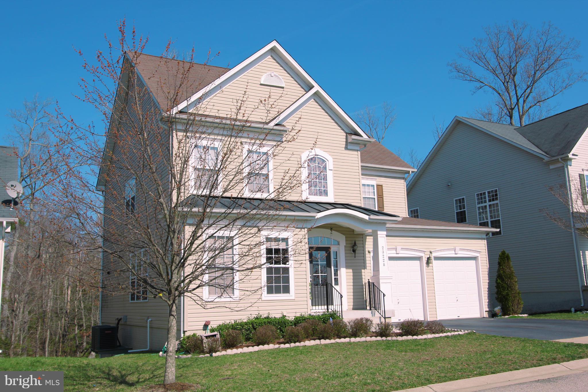 DAHLIA PARK OF WILDEWOOD - Residential Lease