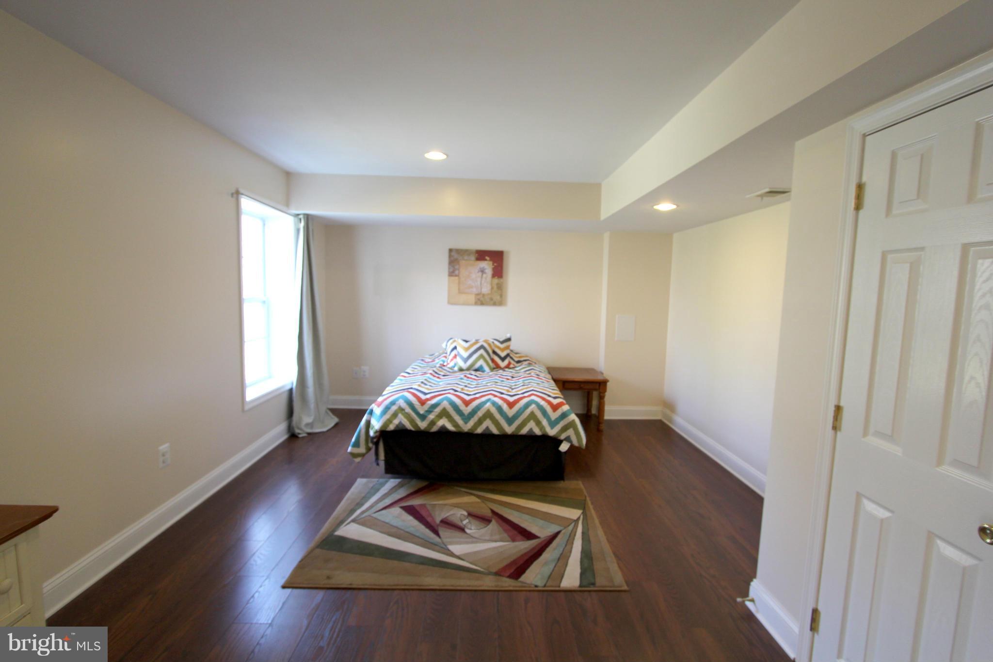 DAHLIA PARK OF WILDEWOOD - Residential Lease