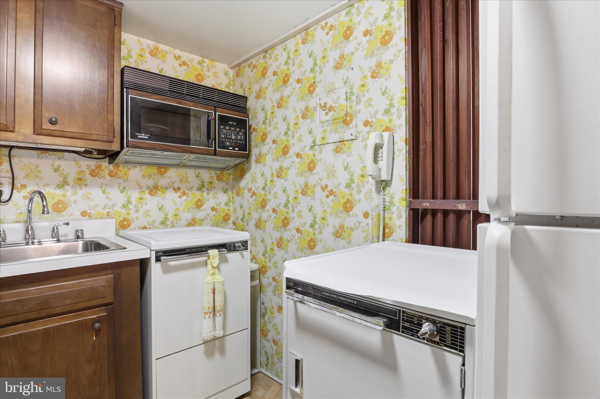 MONTGOMERY CENTURY - Residential