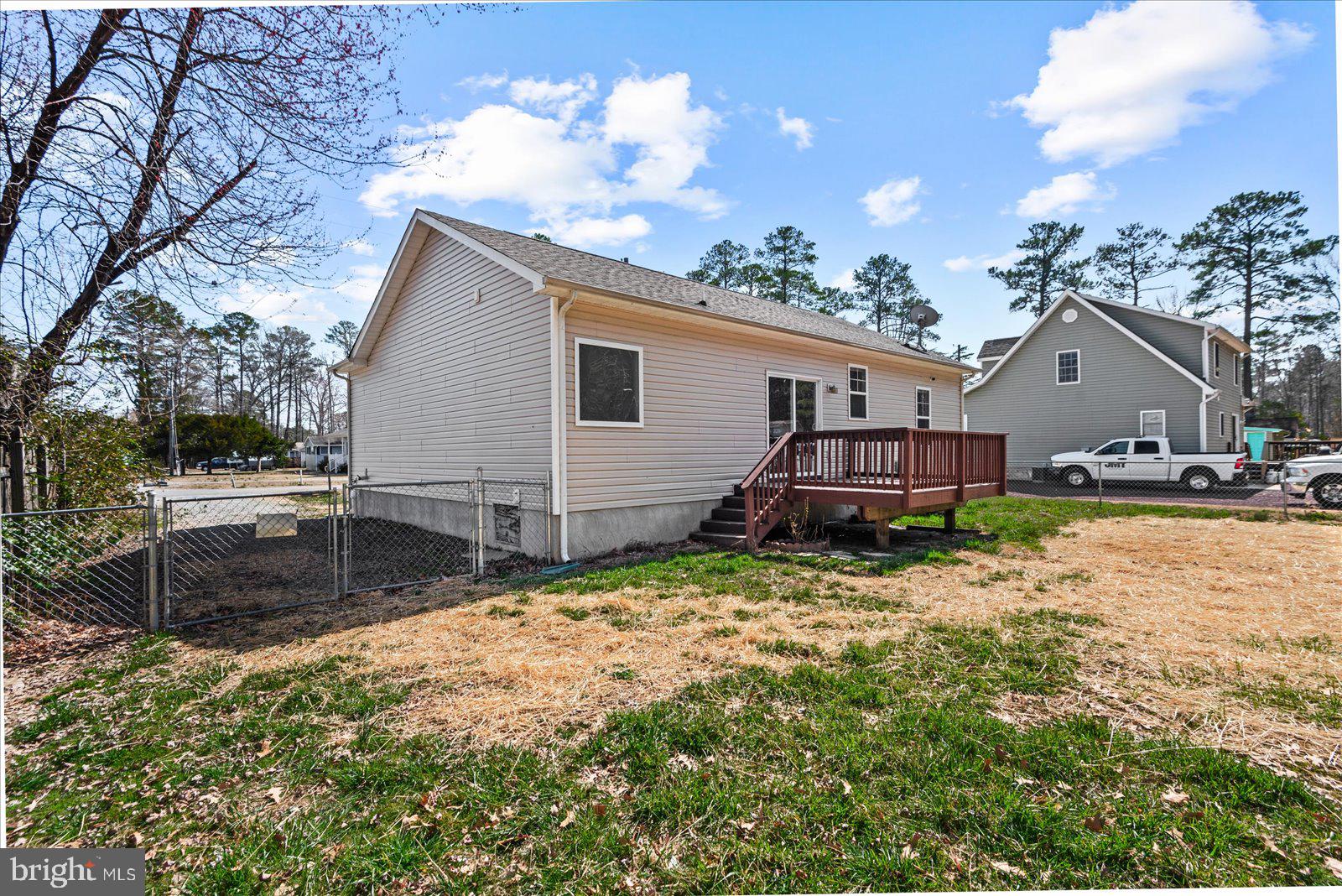 WESTMORELAND SHORES - Residential