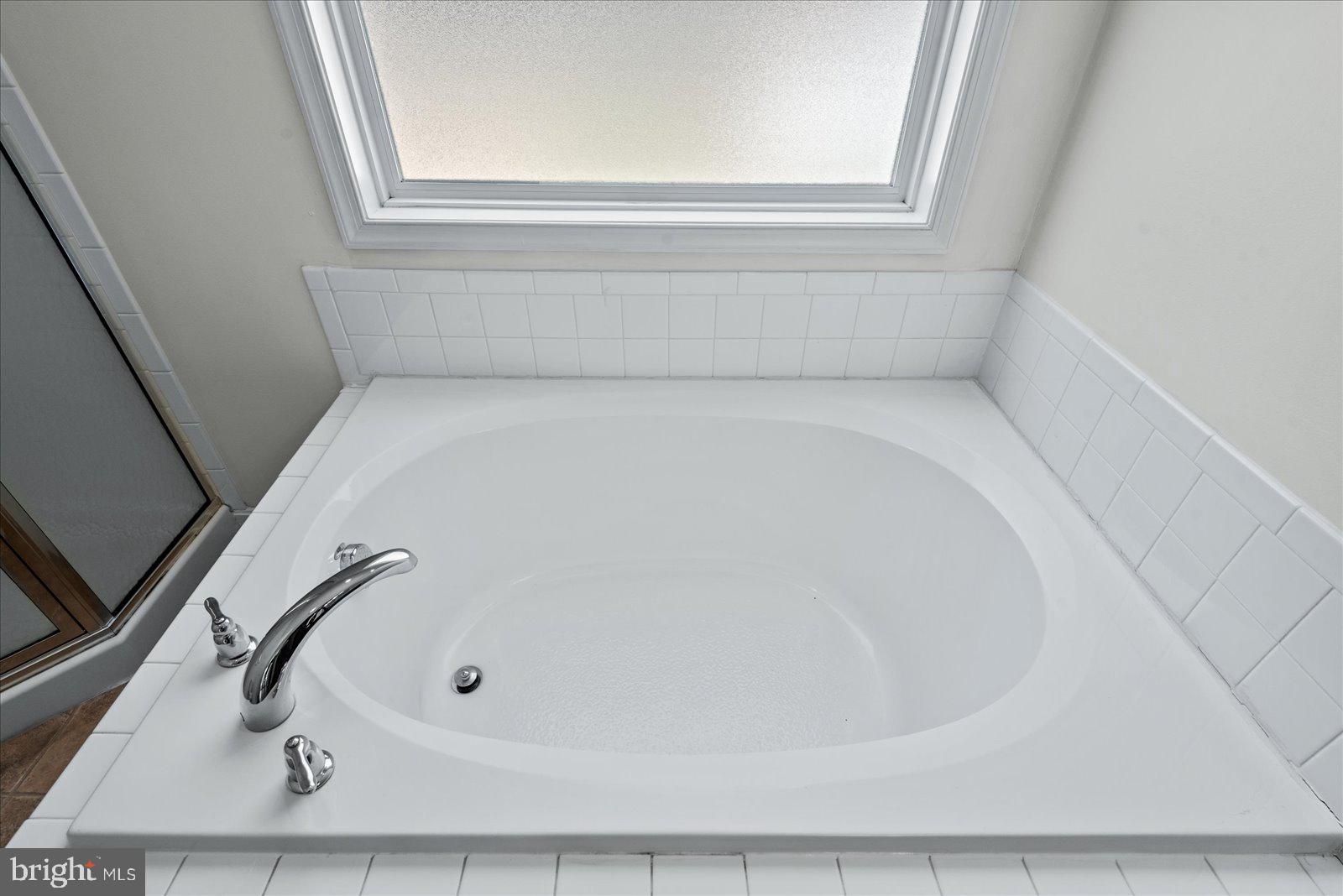 WESTMORELAND SHORES - Residential