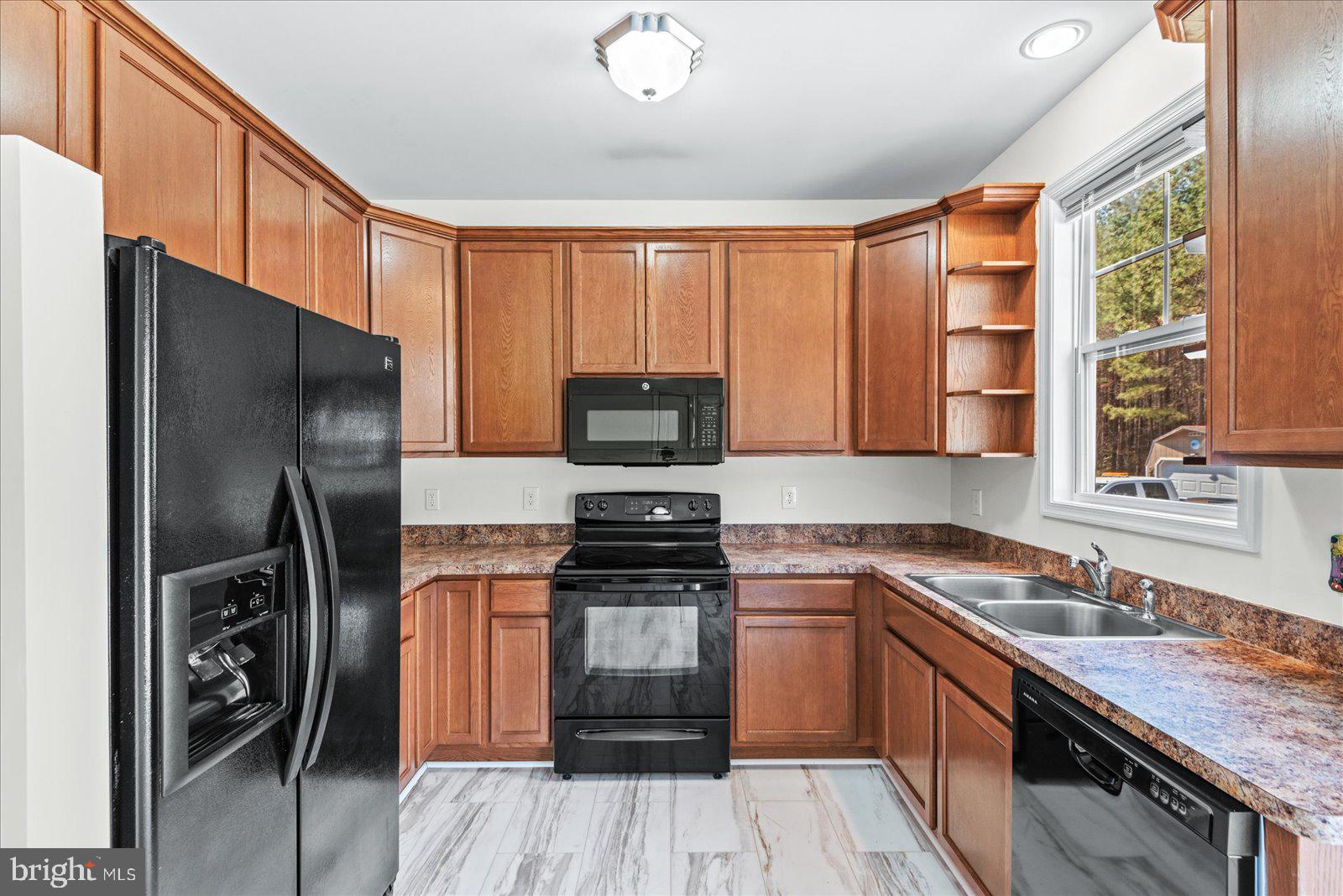 WESTMORELAND SHORES - Residential