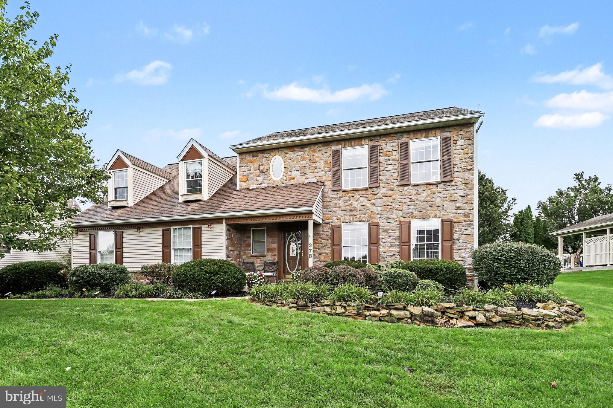 378 SQUIRE LANE
