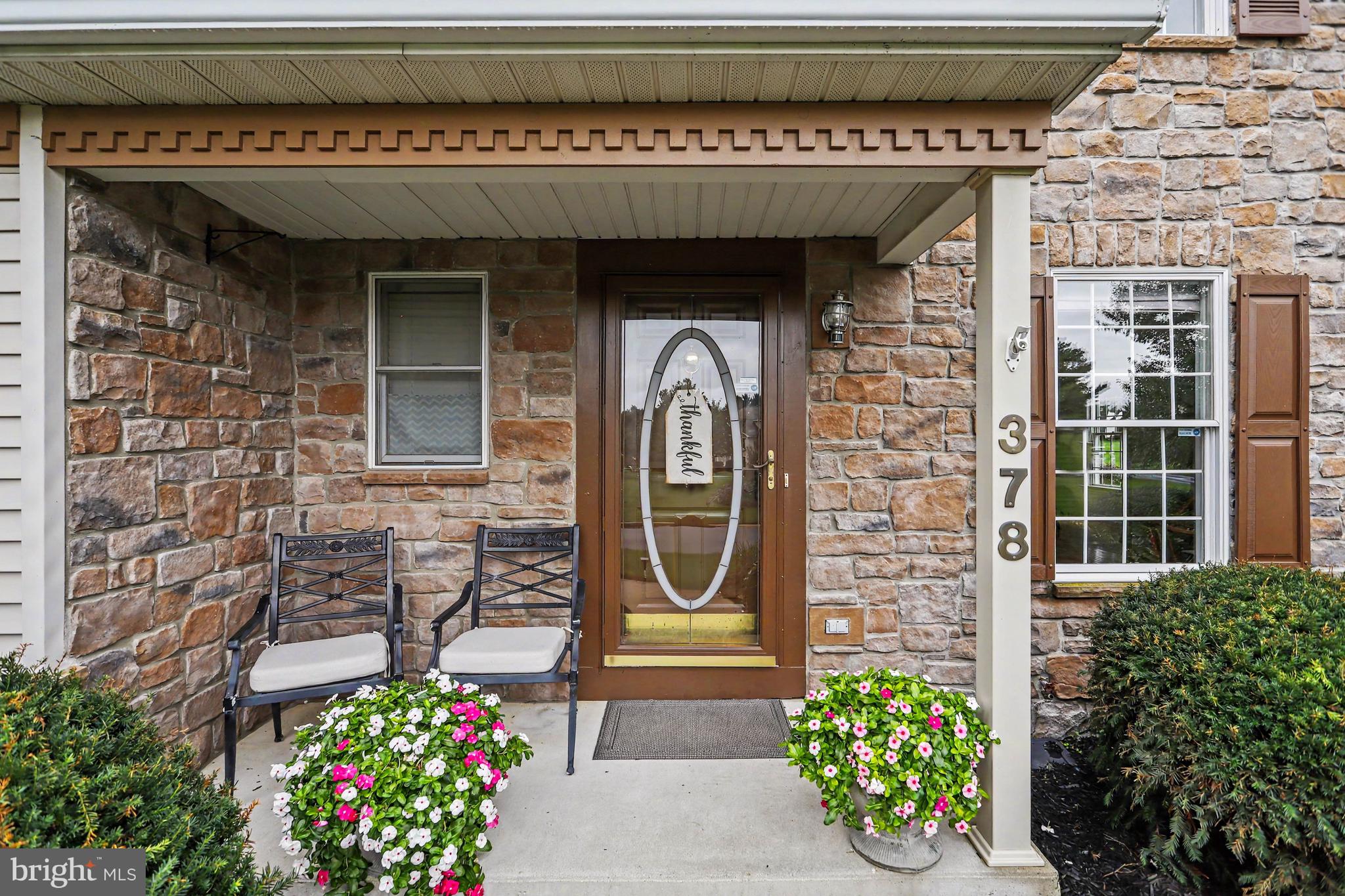 378 SQUIRE LANE