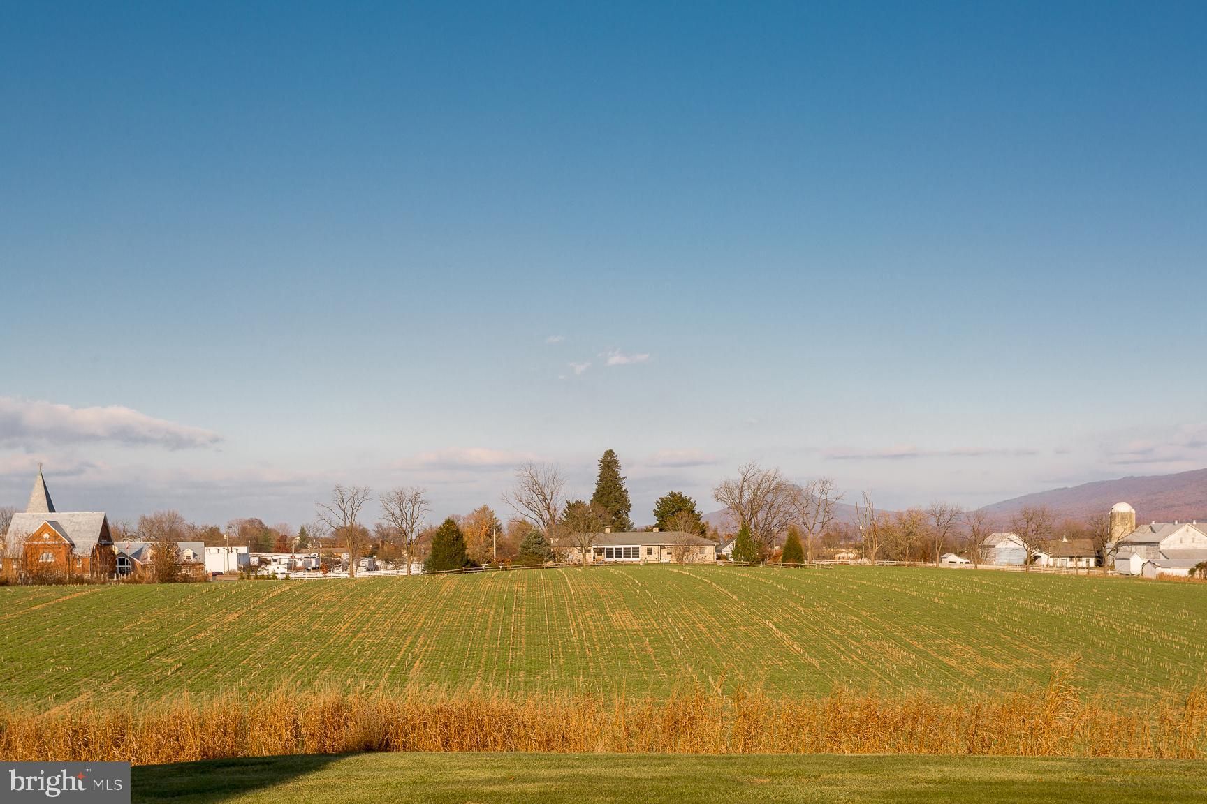 FAIRWAY VIEW ESTATES - Residential