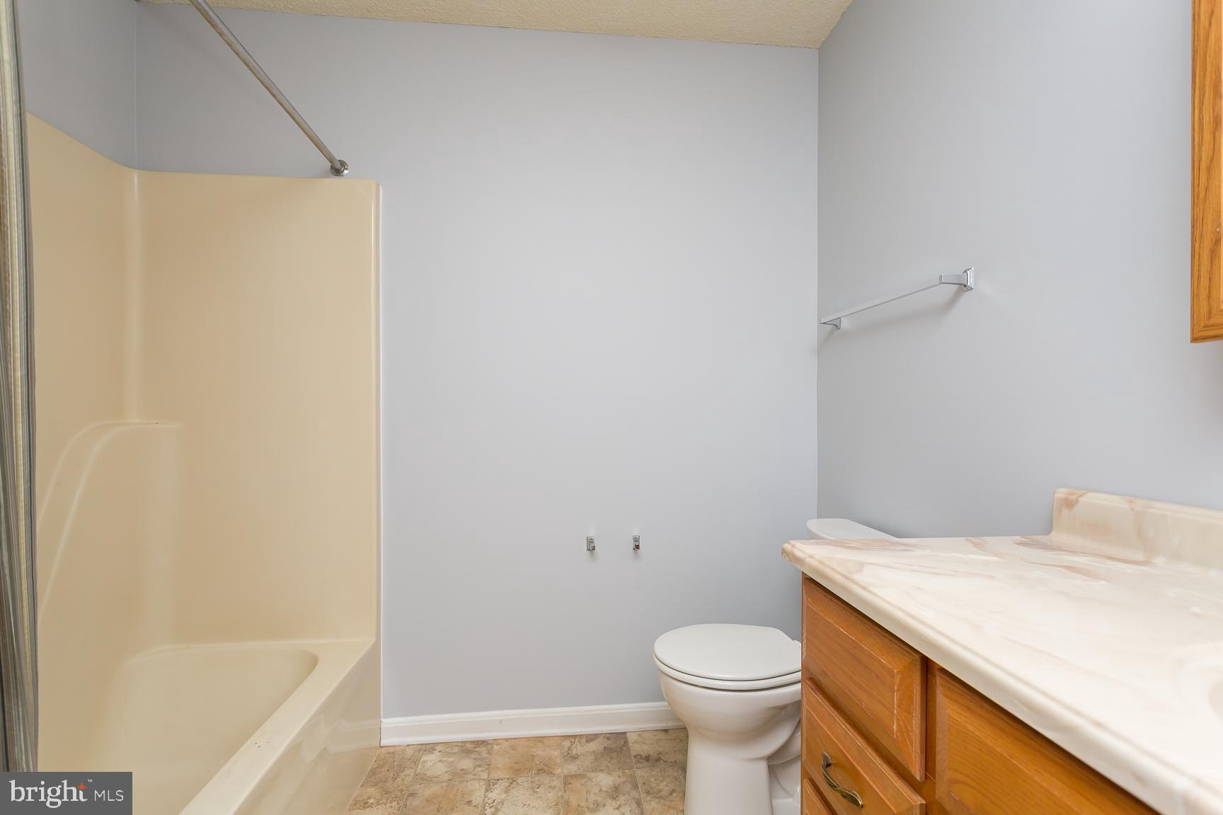 FAIRWAY VIEW ESTATES - Residential