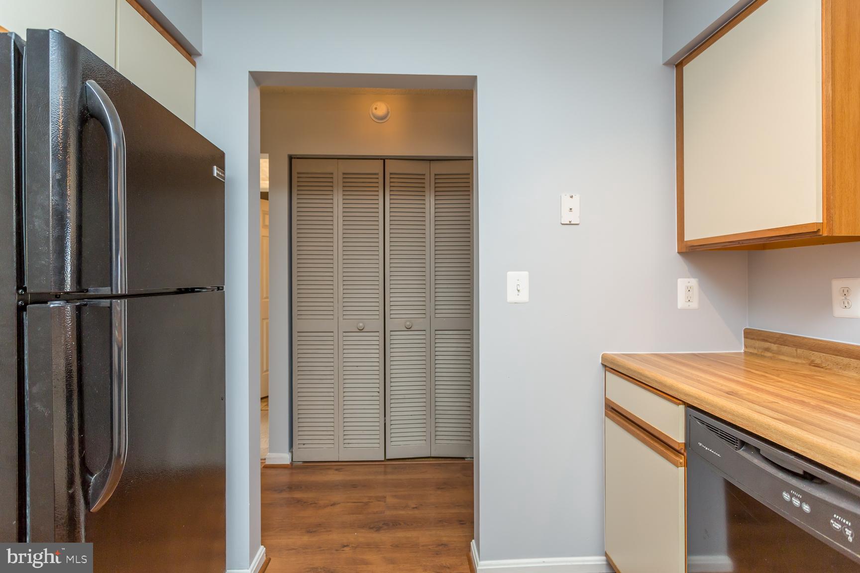 FAIRWAY VIEW ESTATES - Residential