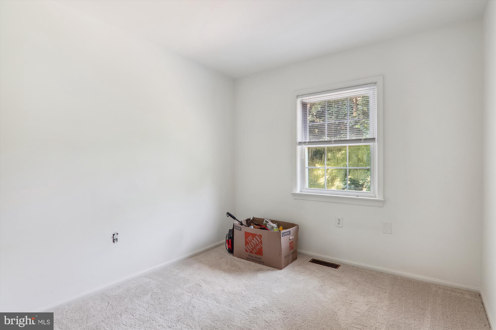 REGENT SQUARE - Residential