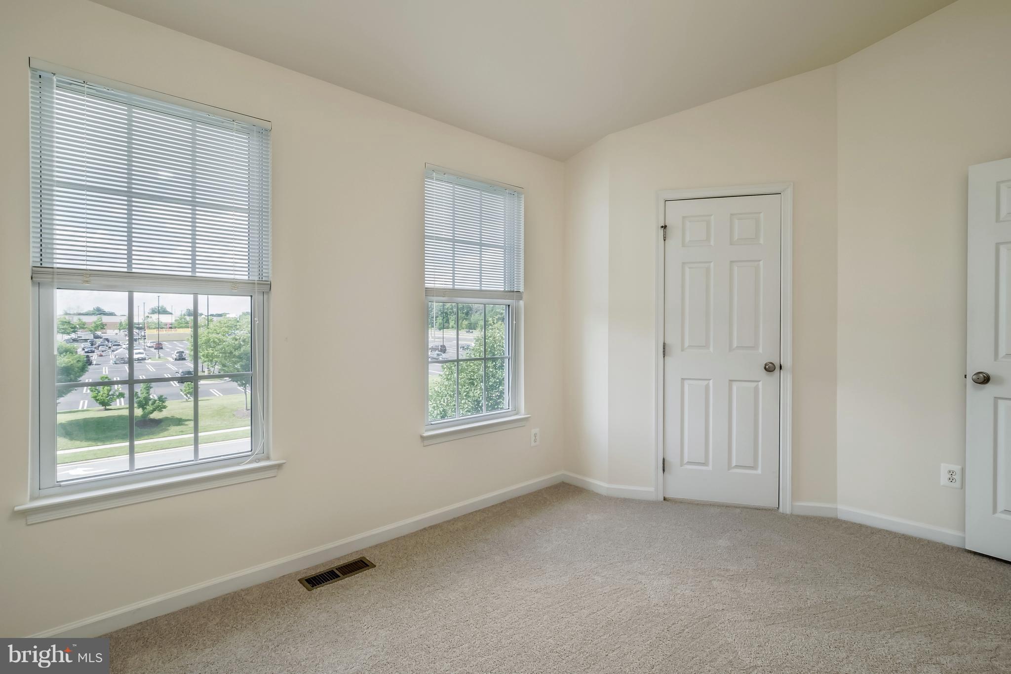 AMBERLEA AT SOUTH RIDING - Residential