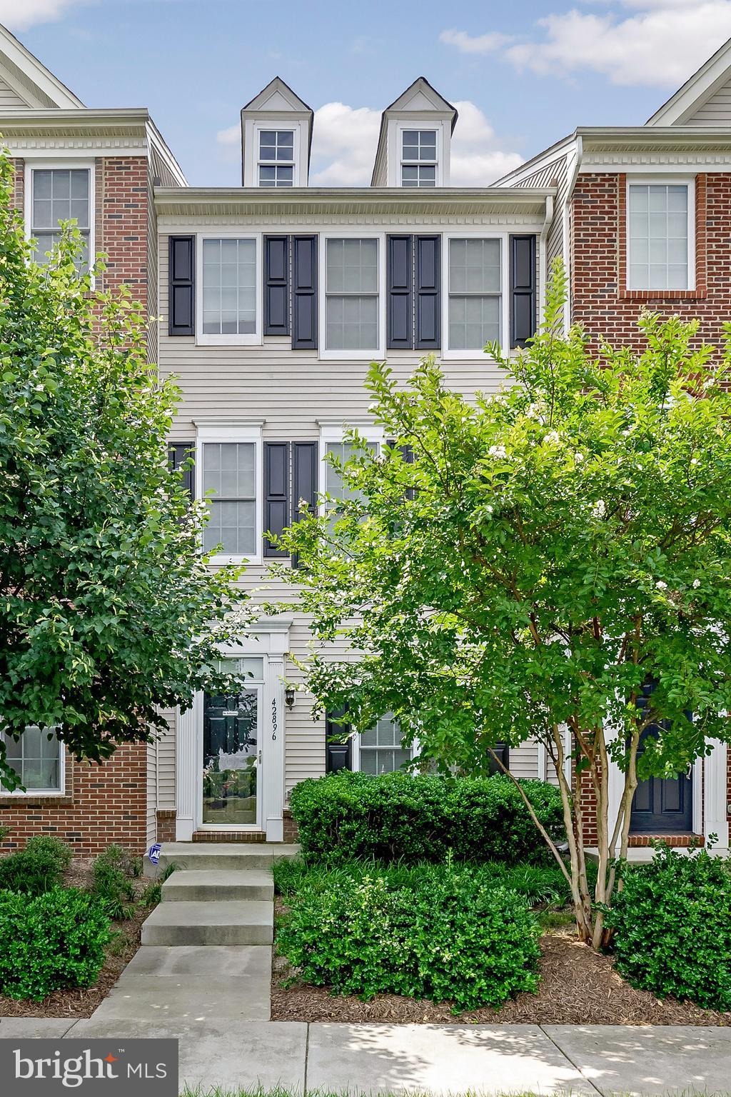 AMBERLEA AT SOUTH RIDING - Residential