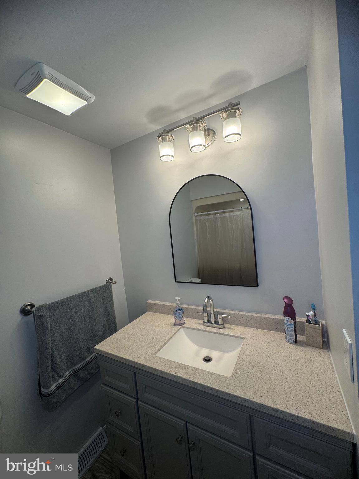 PARKE WEST - Residential Lease