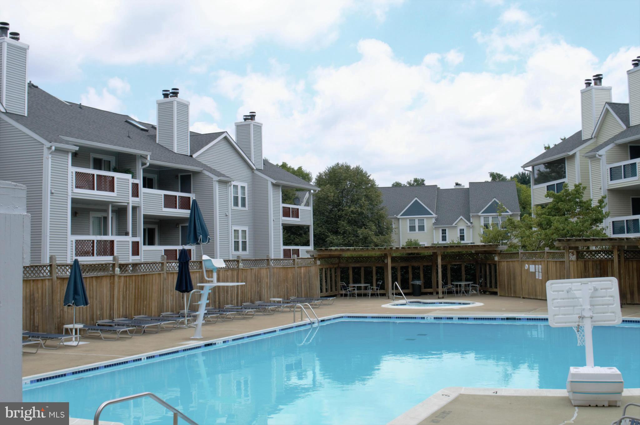 GRAYS POINTE - Residential