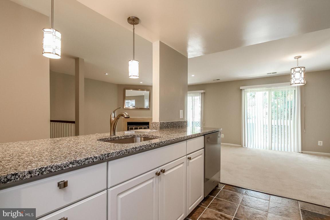 GRAYS POINTE - Residential