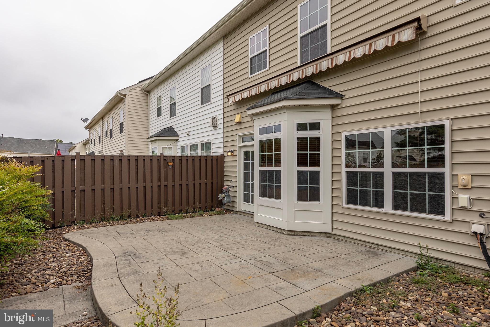 205 KINTYRE LANE