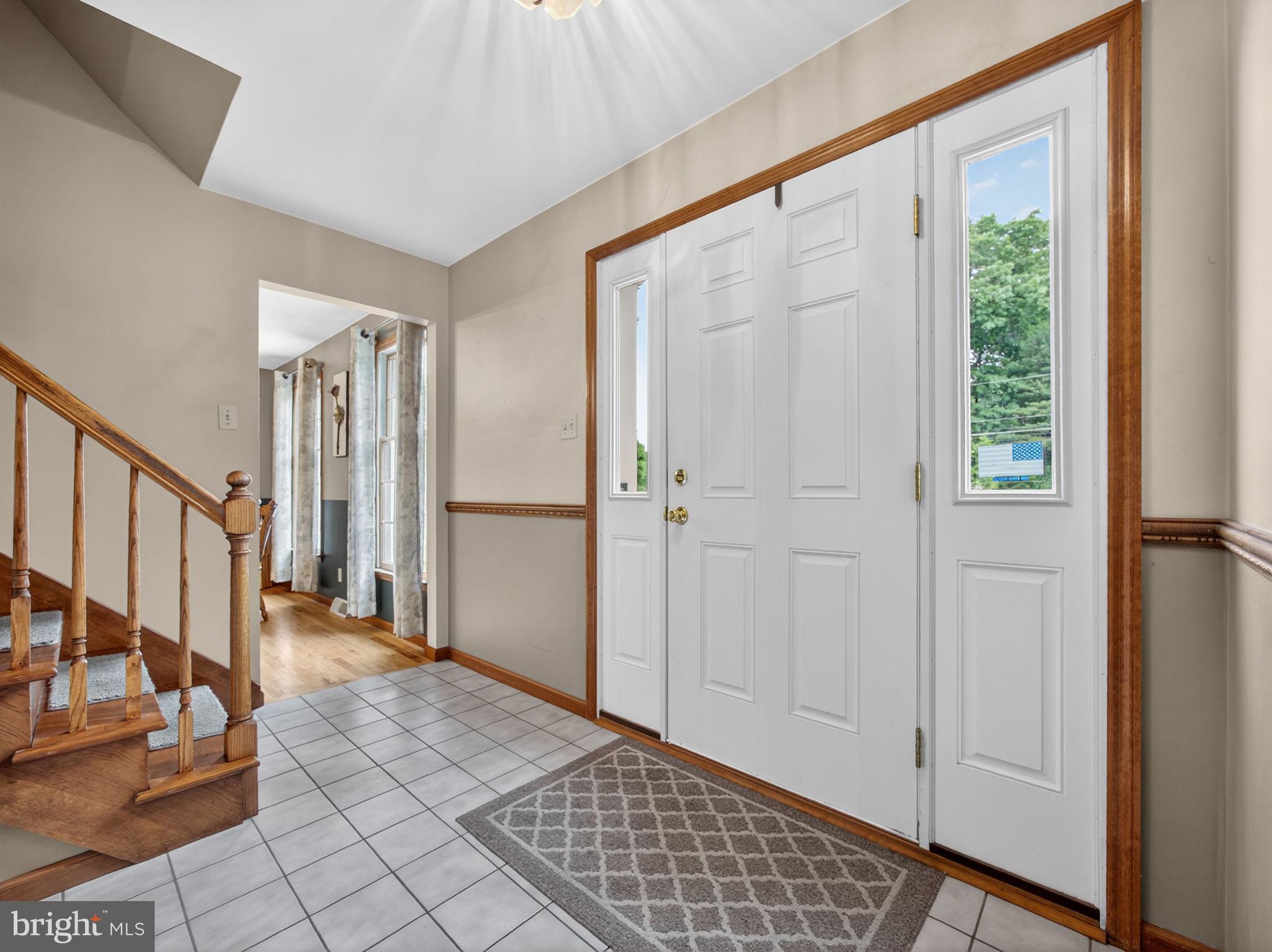 853 LAHR ROAD
