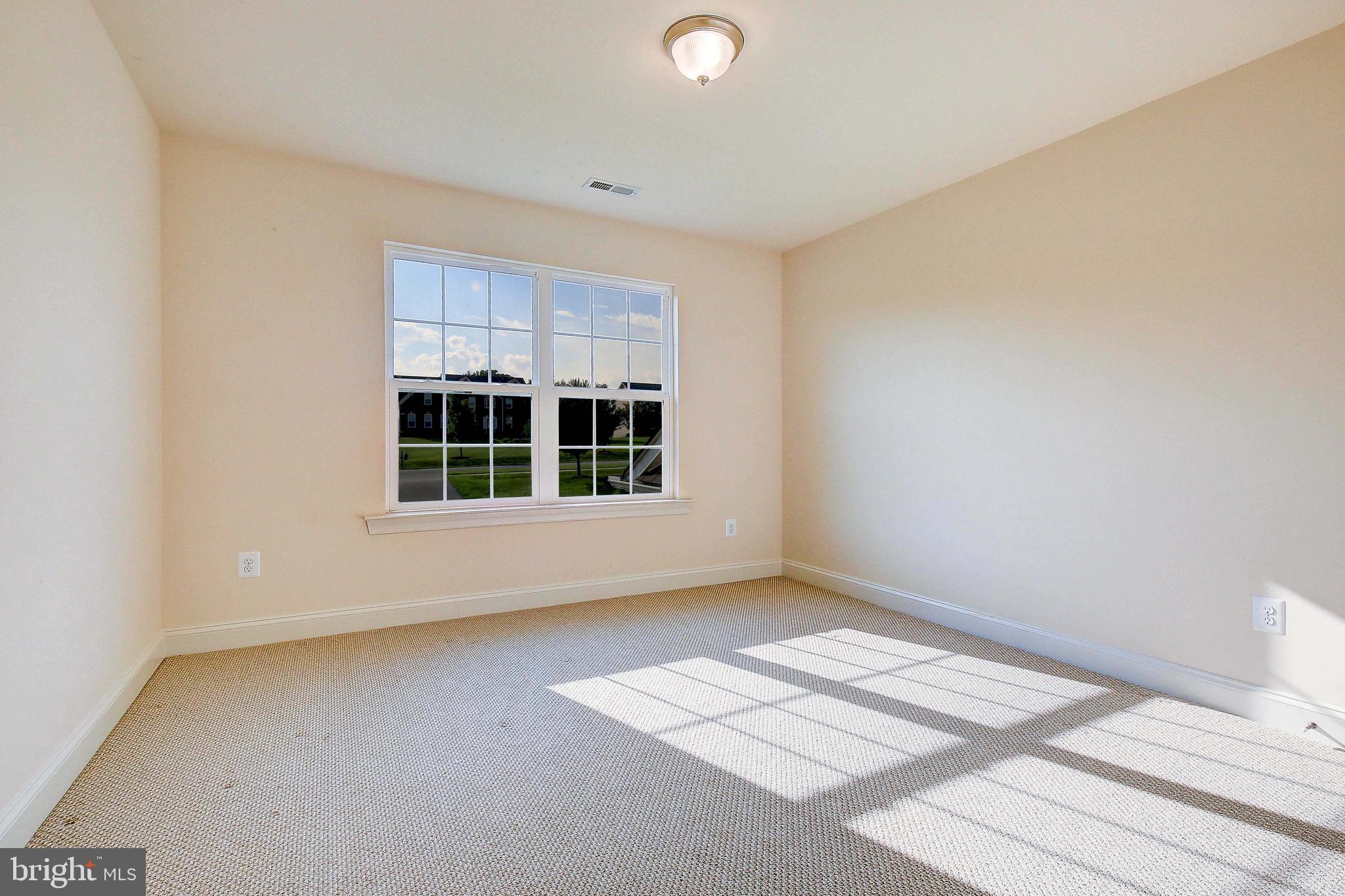 FARMS AT HUNTING CREEK - Residential Lease