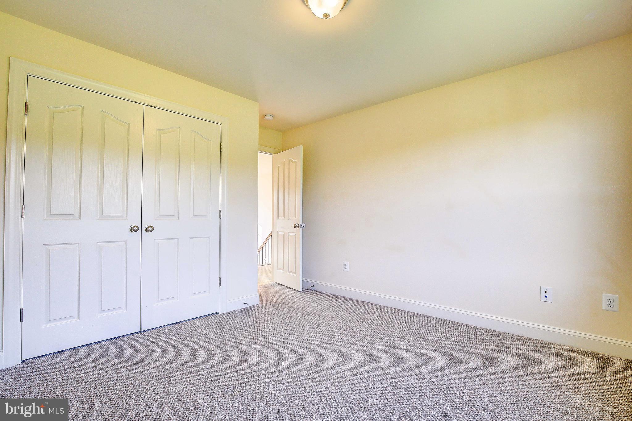 FARMS AT HUNTING CREEK - Residential Lease