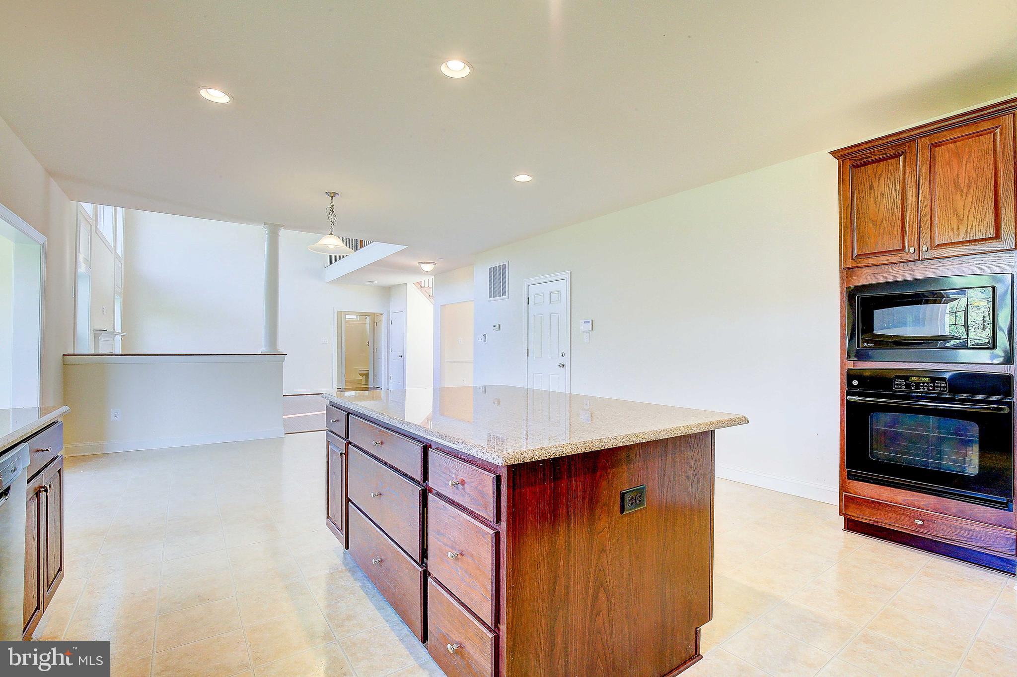 FARMS AT HUNTING CREEK - Residential Lease