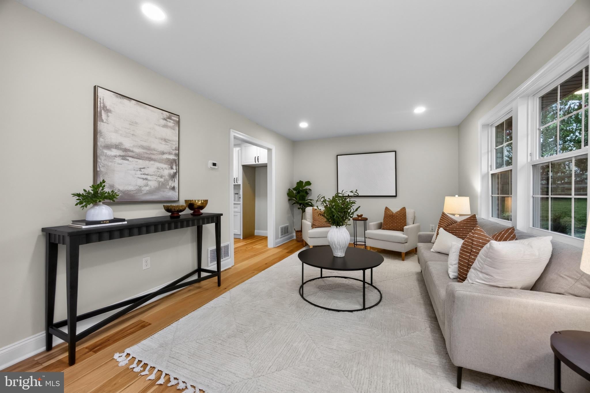 127 GOVERNORS CIRCLE