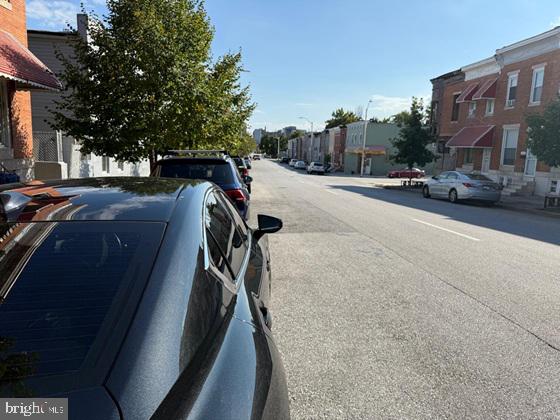 BROADWAY EAST - Residential