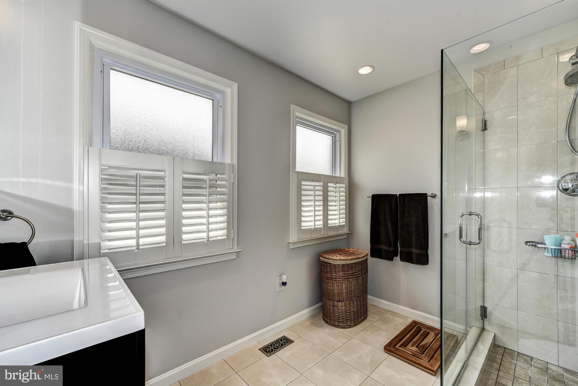DEL RAY - Residential