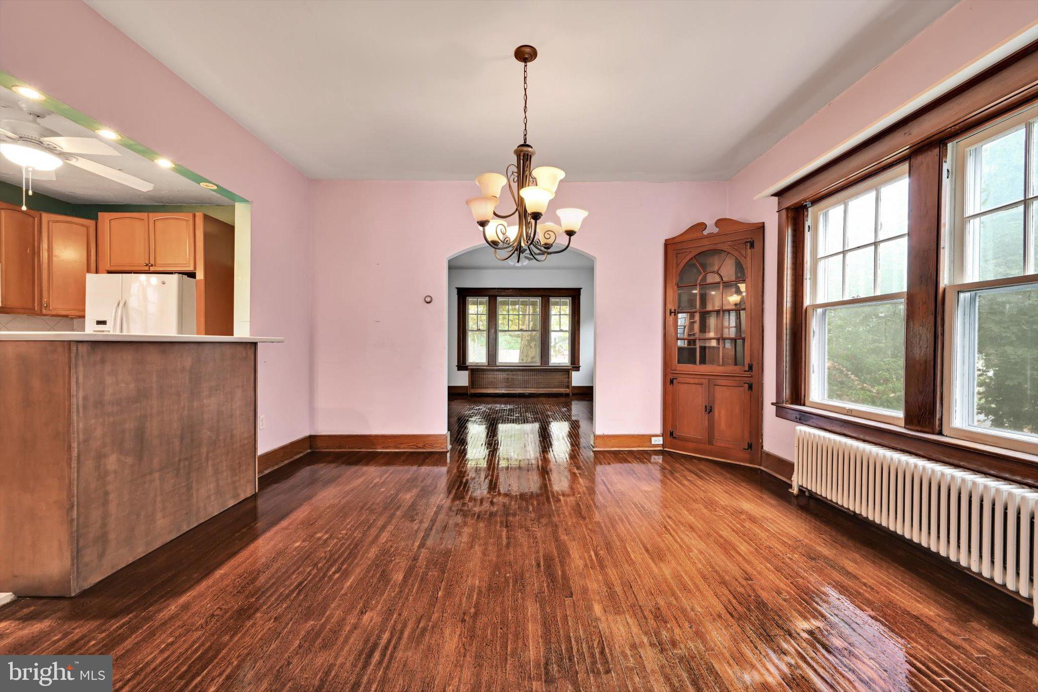 8TH WARD - Residential