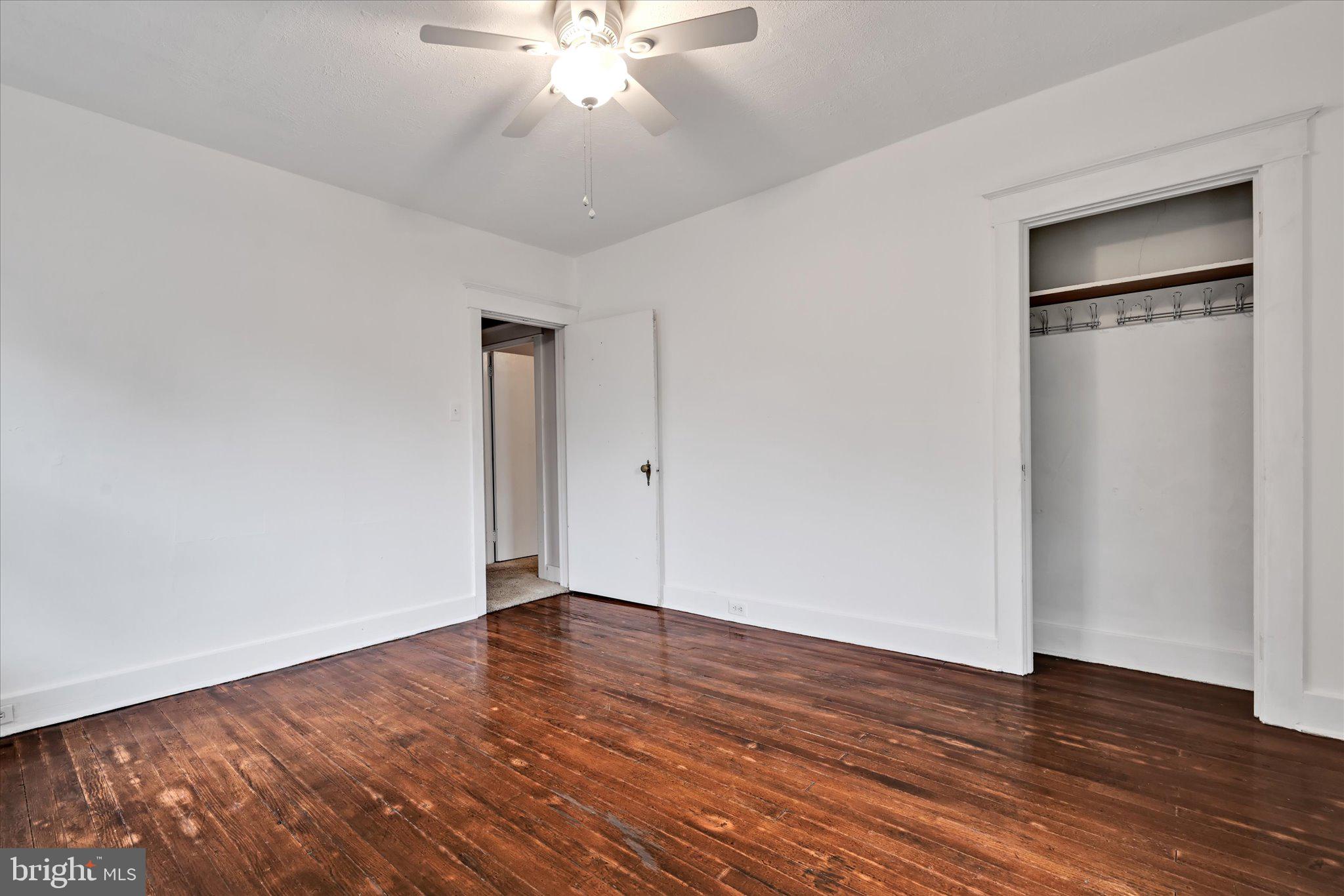 8TH WARD - Residential