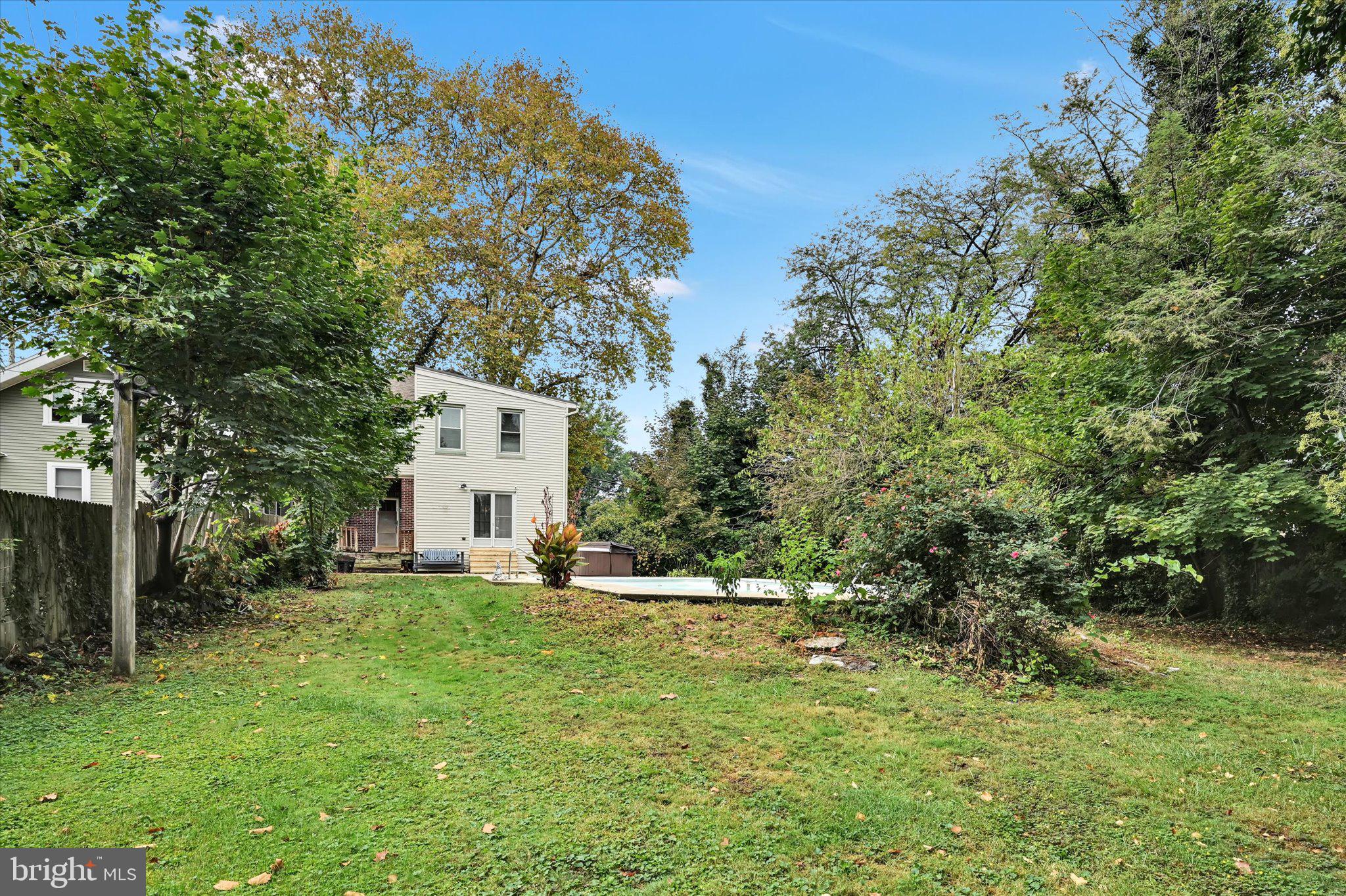 8TH WARD - Residential