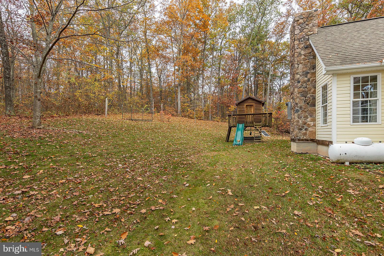 BLACKTHORN RIDGE ESTATES - Residential