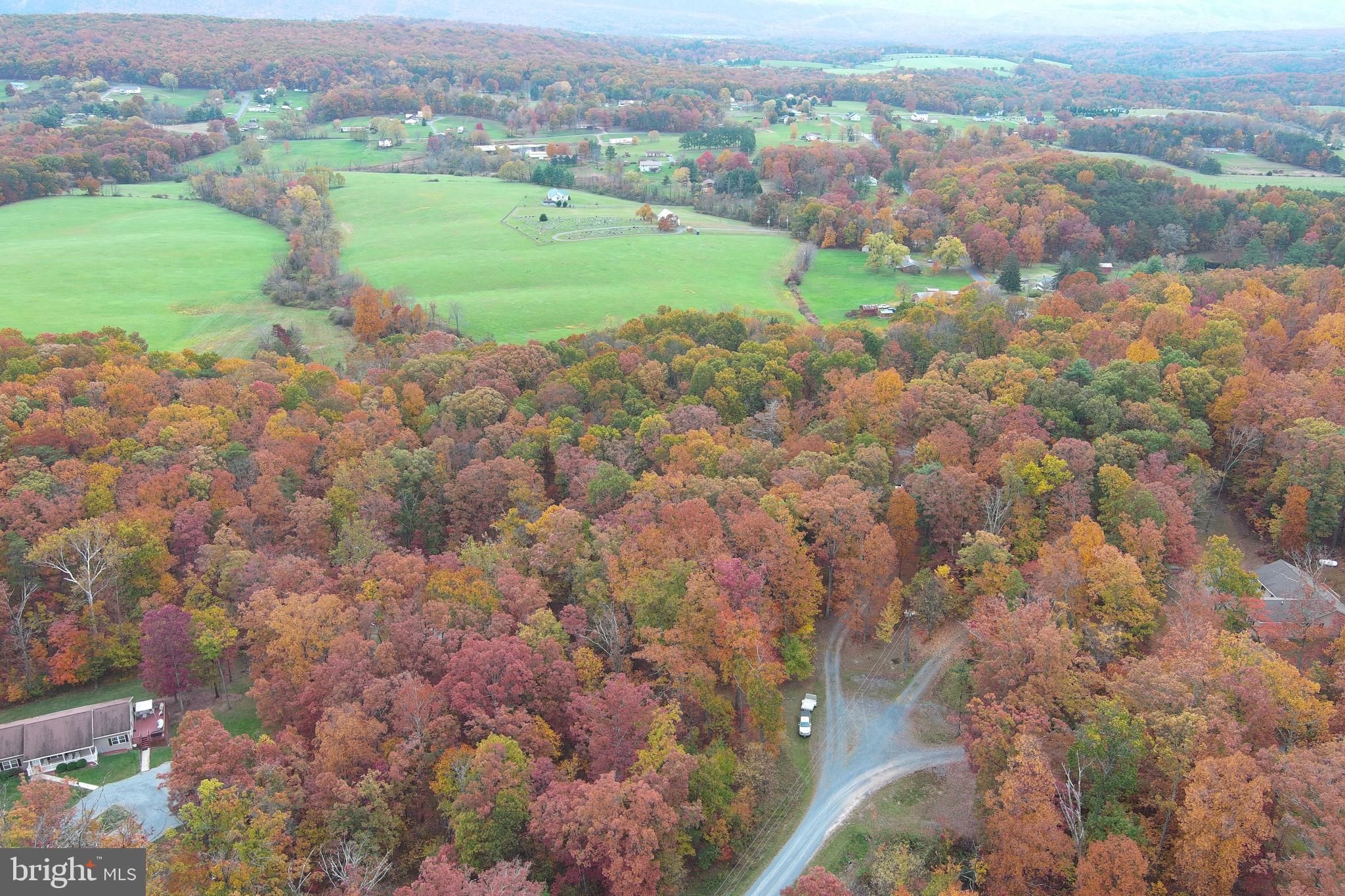 BLACKTHORN RIDGE ESTATES - Residential