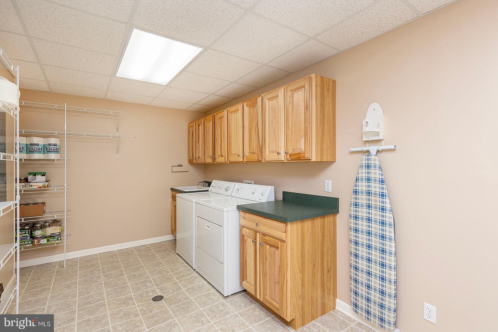 BLACKTHORN RIDGE ESTATES - Residential