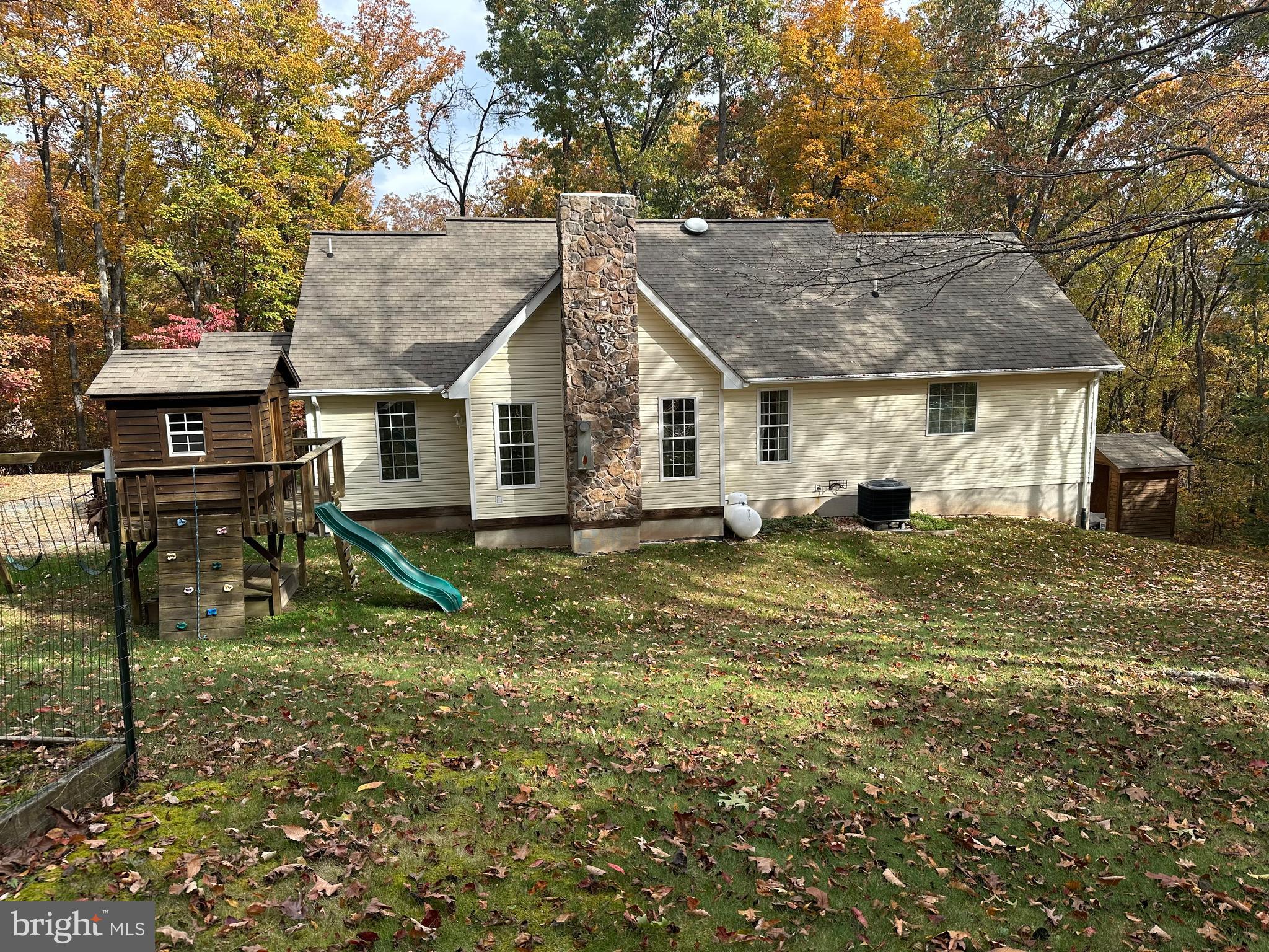 BLACKTHORN RIDGE ESTATES - Residential