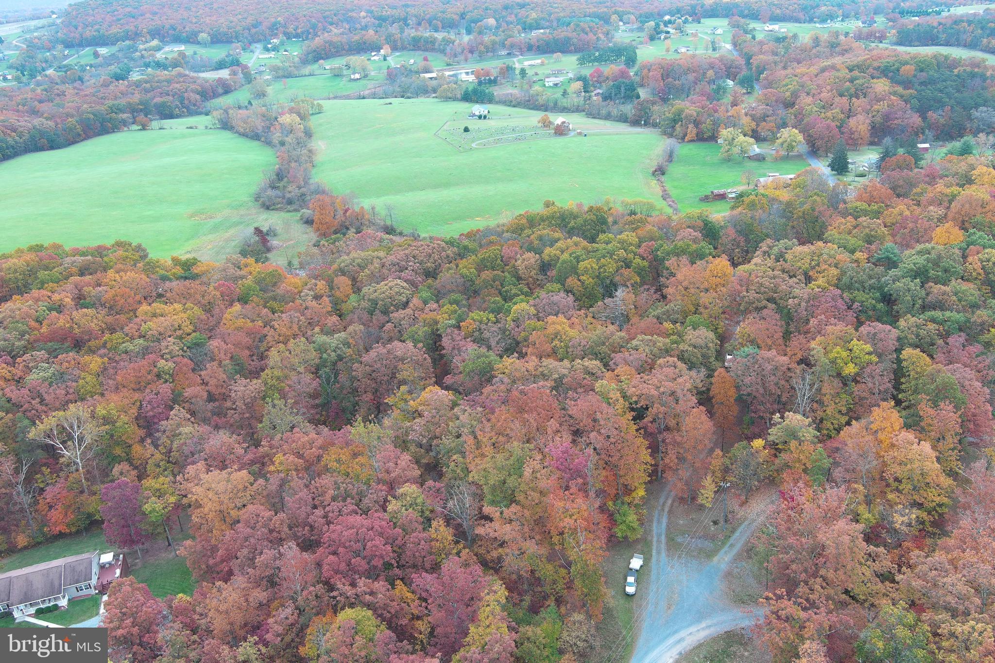 BLACKTHORN RIDGE ESTATES - Residential