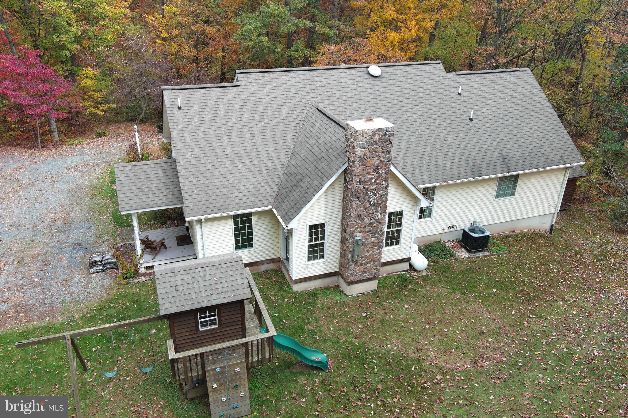 BLACKTHORN RIDGE ESTATES - Residential