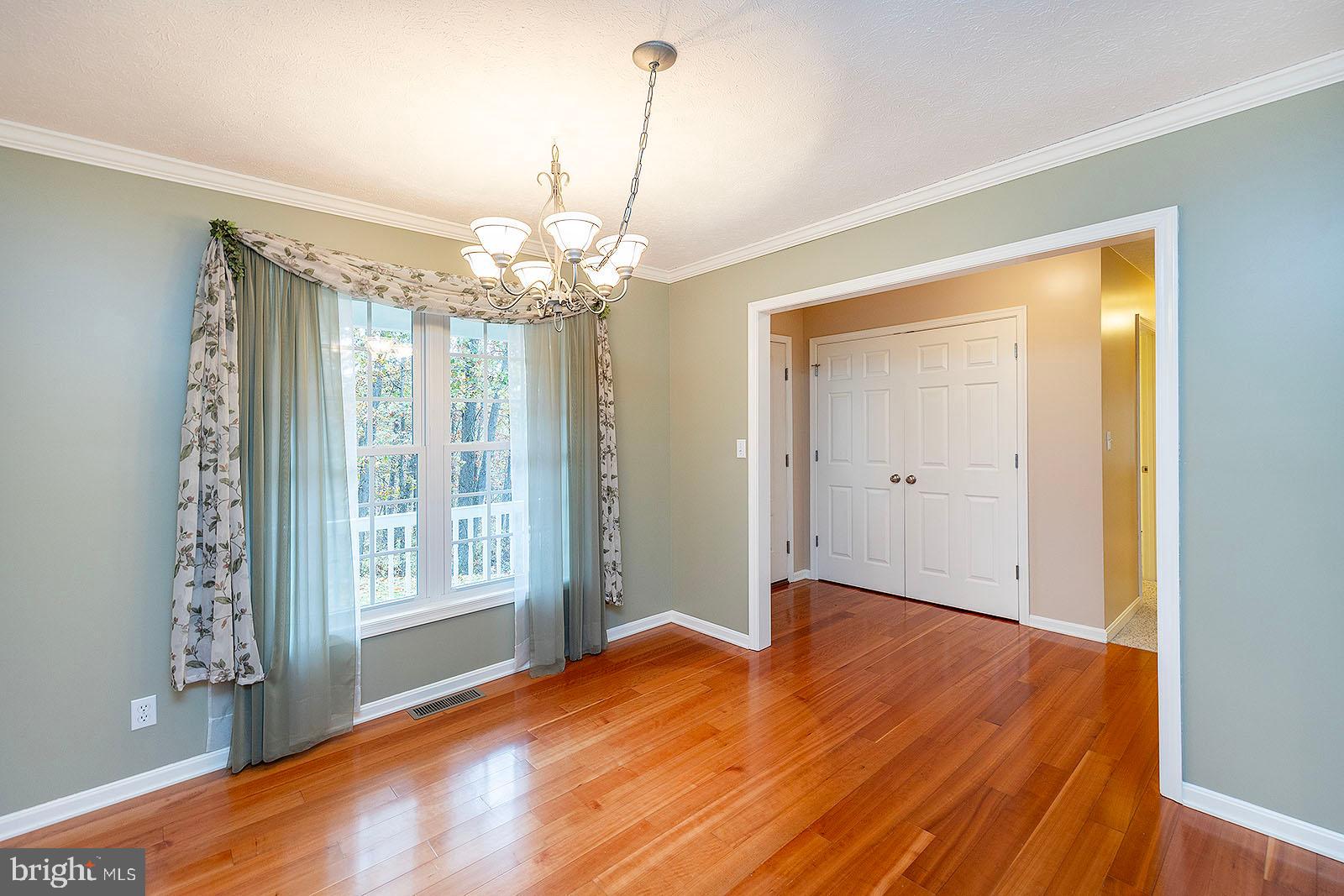 BLACKTHORN RIDGE ESTATES - Residential