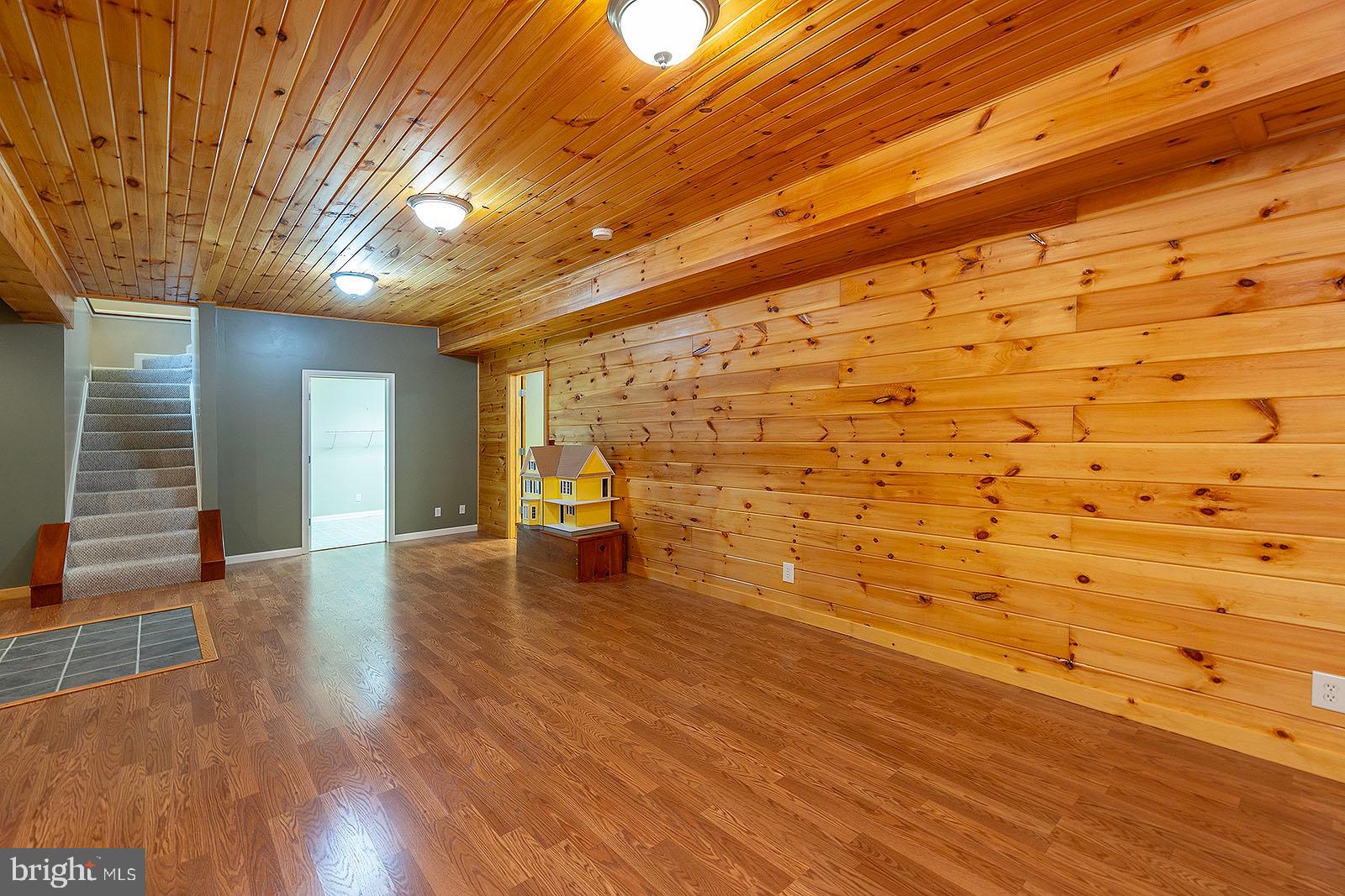 BLACKTHORN RIDGE ESTATES - Residential