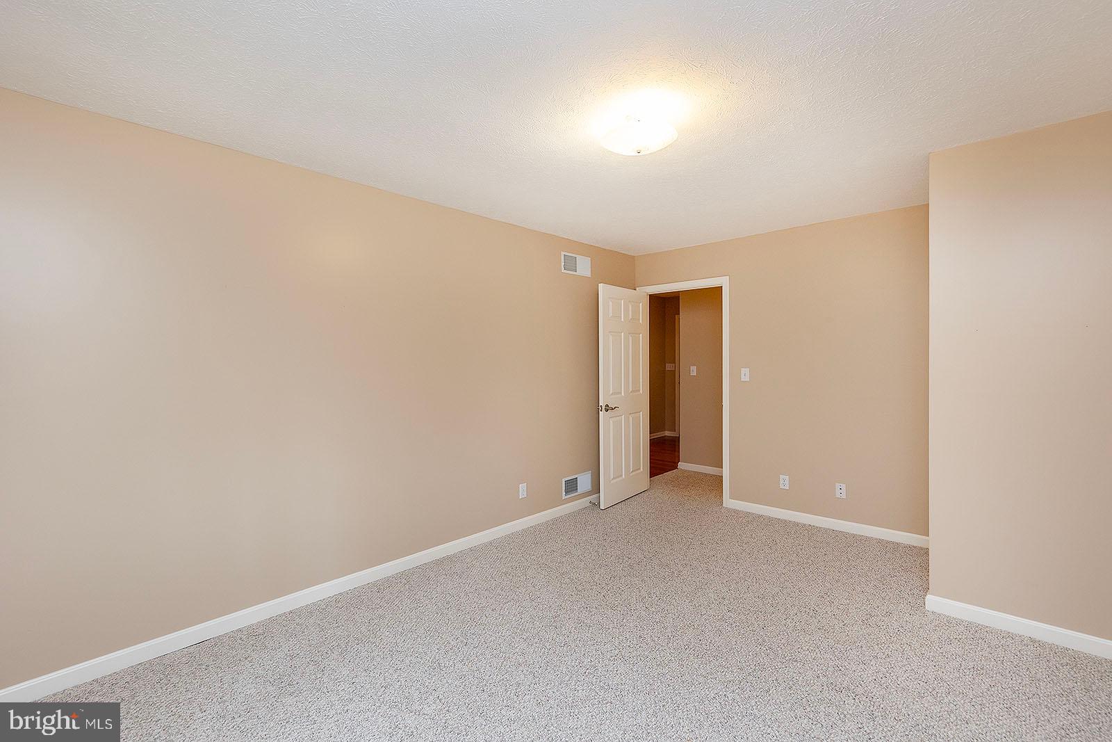 BLACKTHORN RIDGE ESTATES - Residential