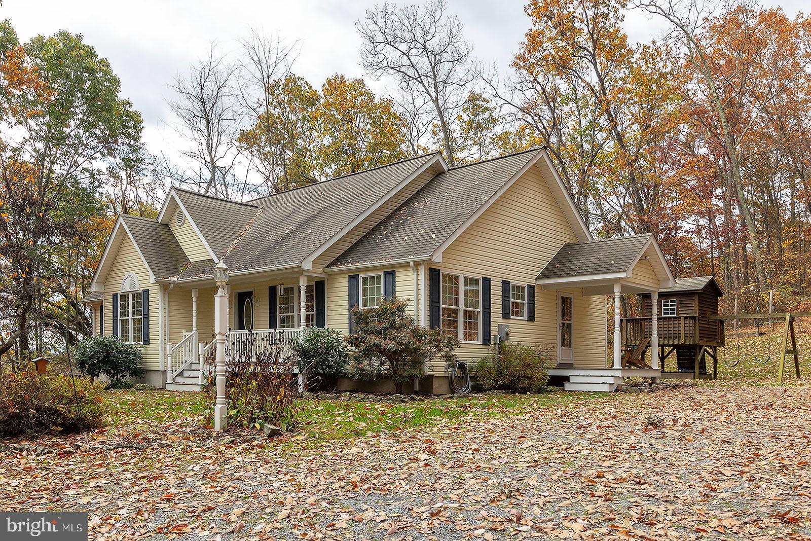 BLACKTHORN RIDGE ESTATES - Residential