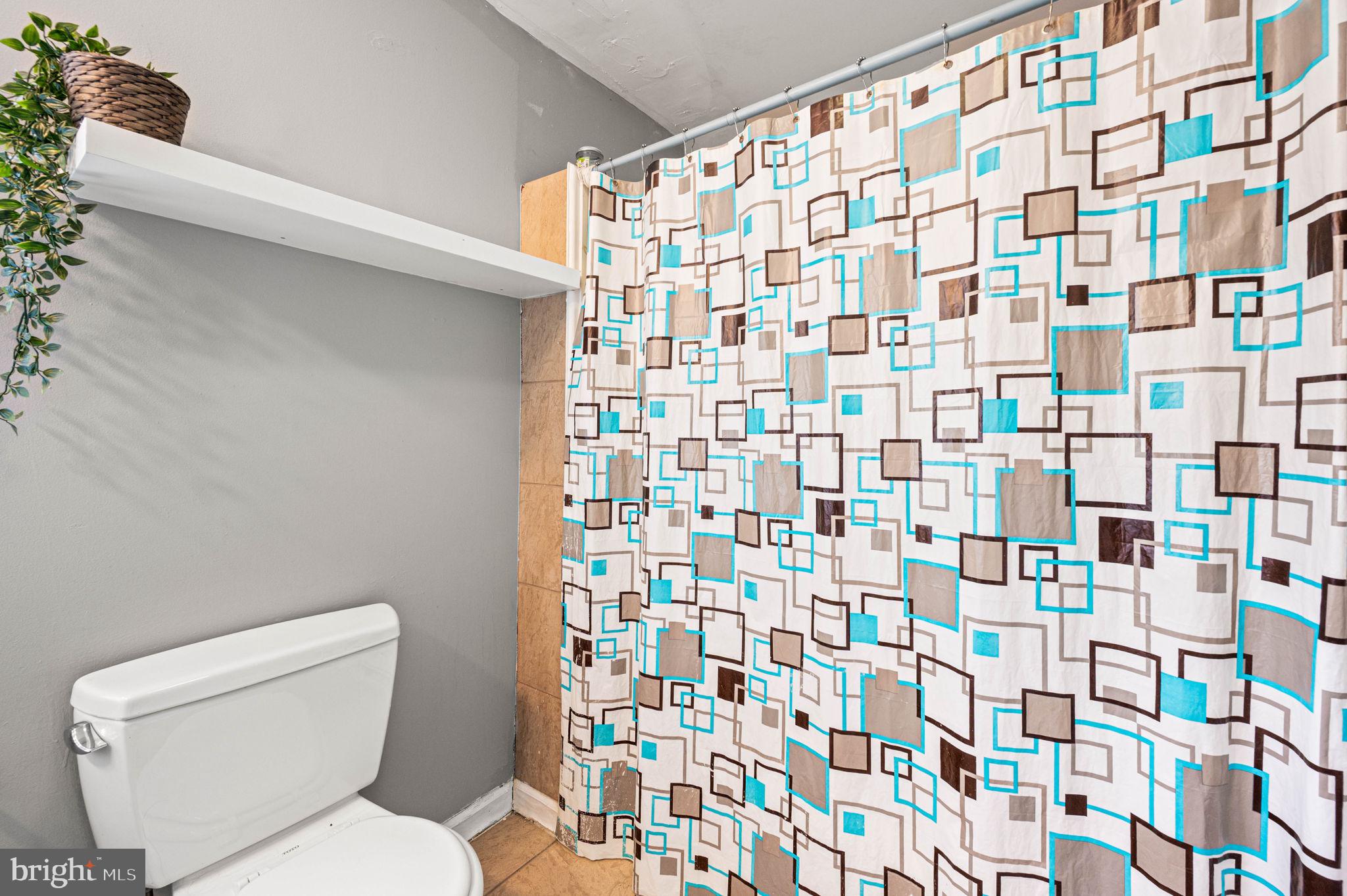 OLDE KENSINGTON - Residential