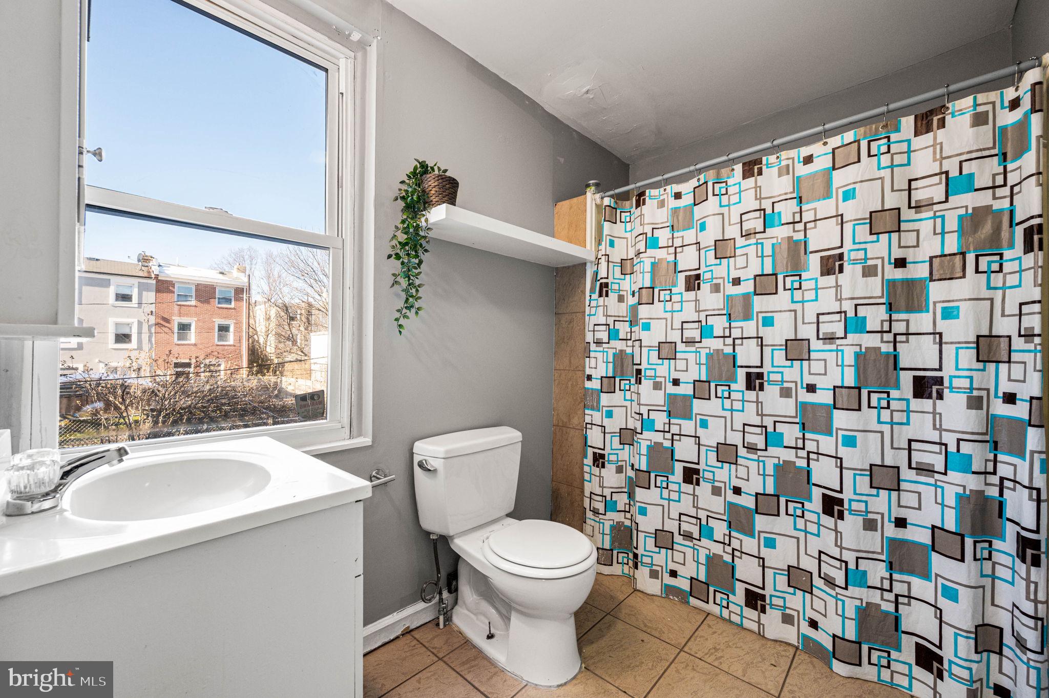 OLDE KENSINGTON - Residential