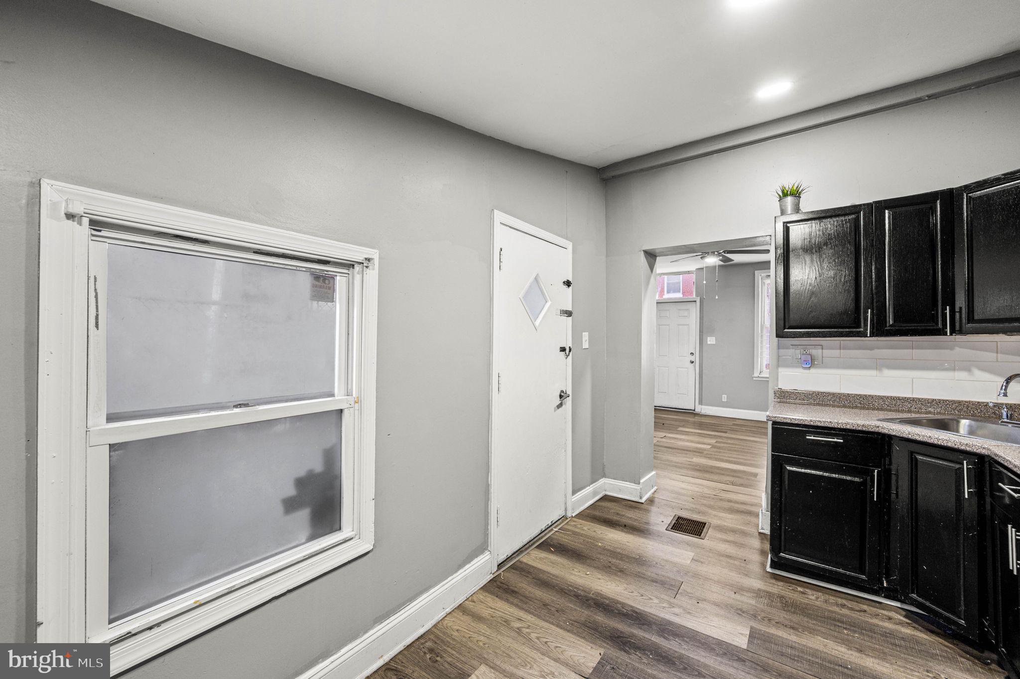 OLDE KENSINGTON - Residential