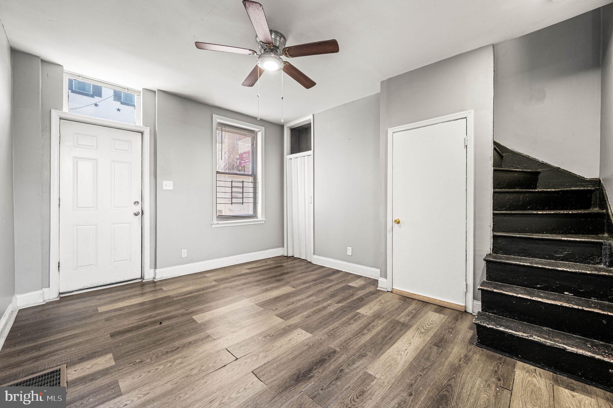 OLDE KENSINGTON - Residential